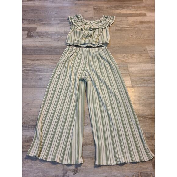 Kensie girl size 12 girls striped crop top with capri wide leg bottoms - Picture 2 of 5